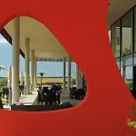 K-triumf Hotell 3*