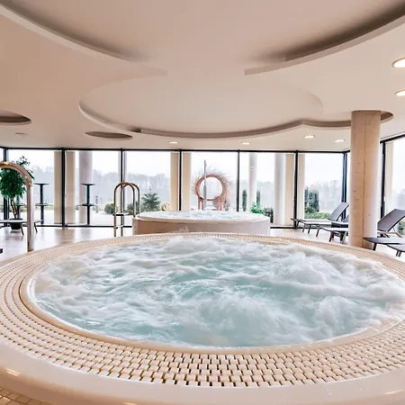 K-Triumf Resort Velichovky