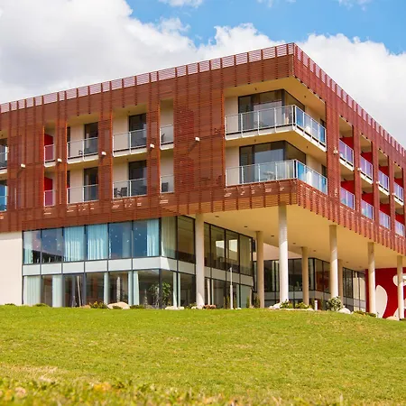 K-triumf Otel 3*