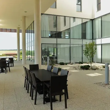 Otel K-triumf Velichovky