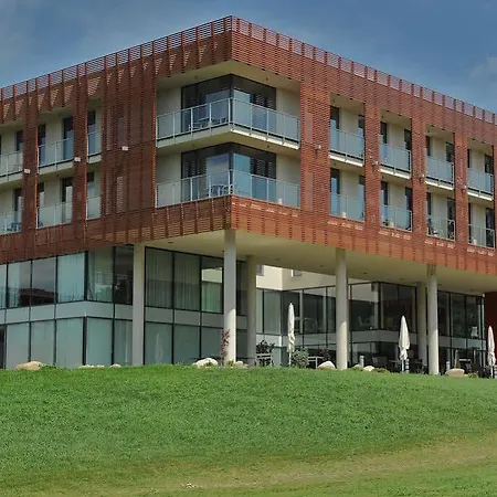 Otel K-triumf
