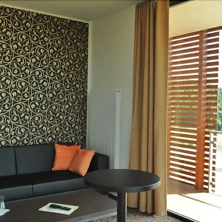 K-triumf Otel